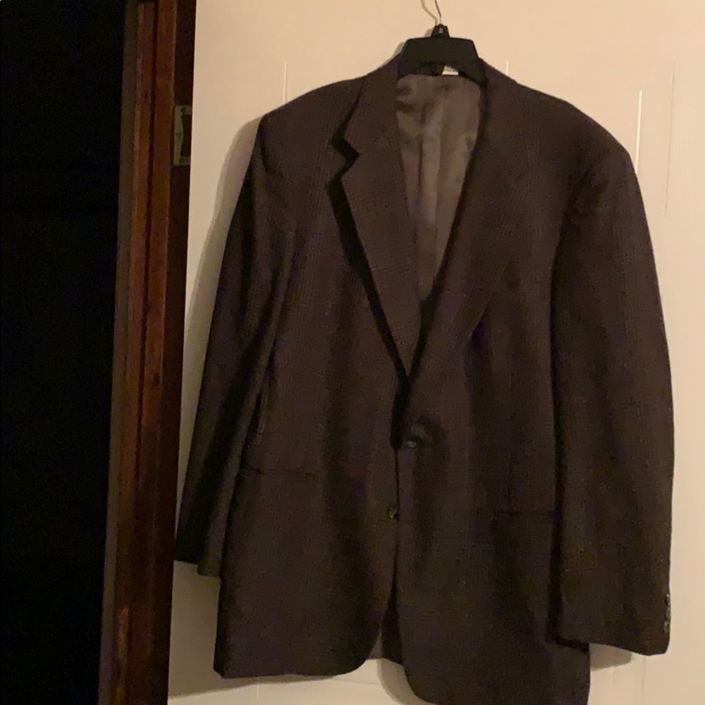 Men’s suit coat